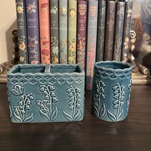 Floral Blue Ceramic bathroom set